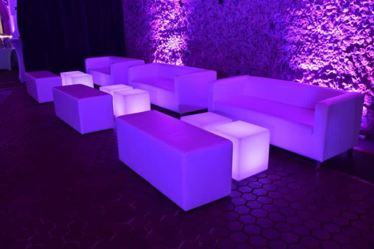 products_1000_20251203120817_4149