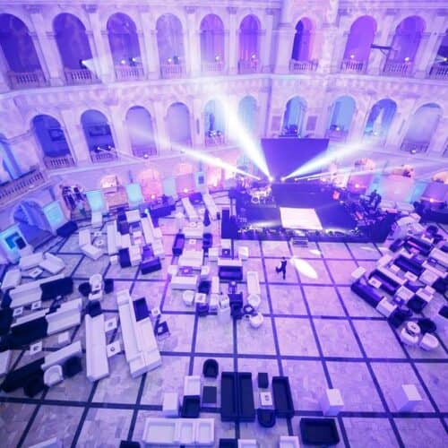 41503607_951140721736594_8509585499172634624_n